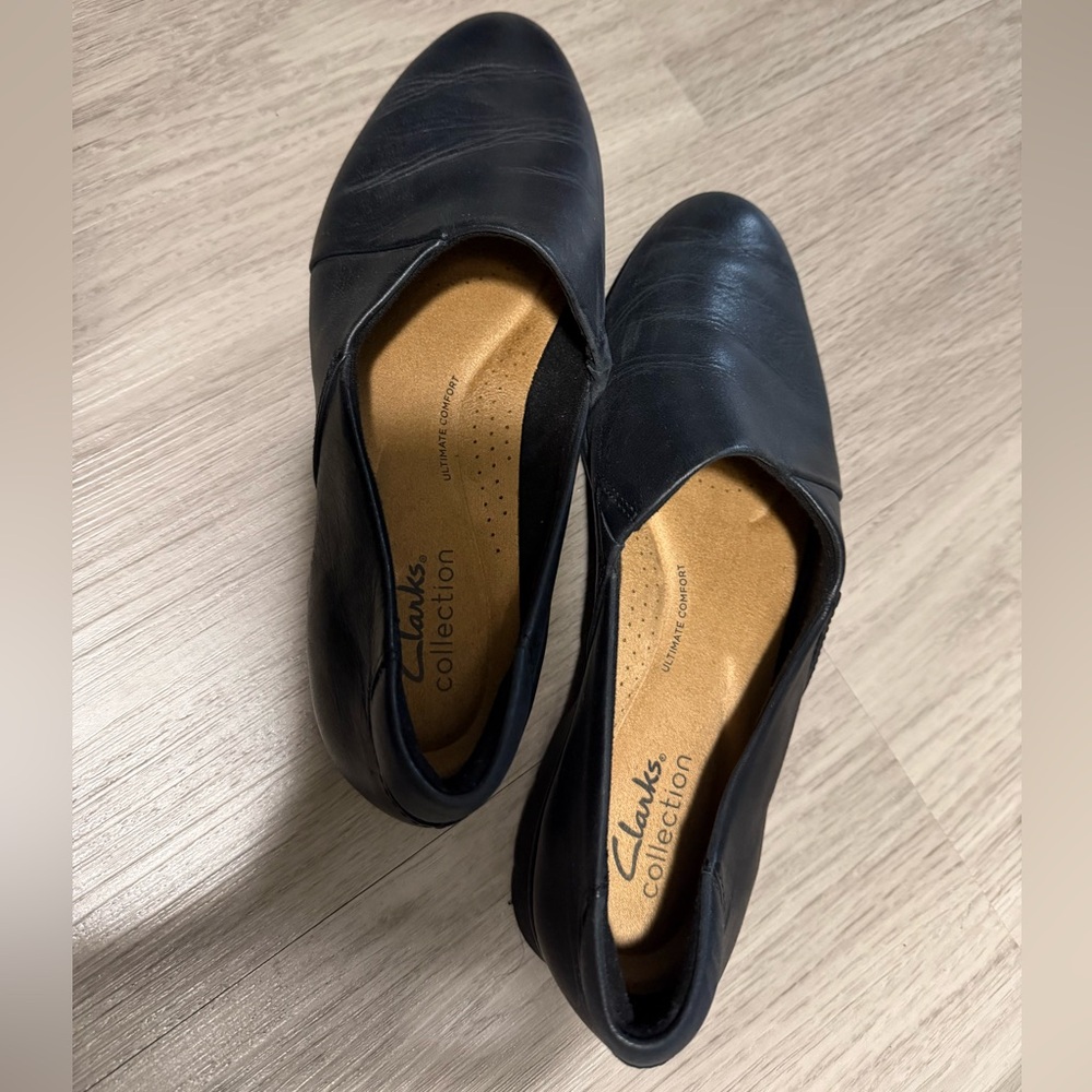 Clarks Black Leather flats